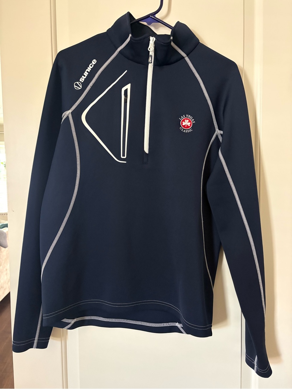 ⛳️⛳️Sunice Navy & White Quarter-Zip Performance Pullover